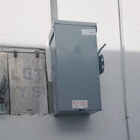 Electrical Renovations - Photo 2 - Car repair in Bayamón, Puerto Rico, San Juan