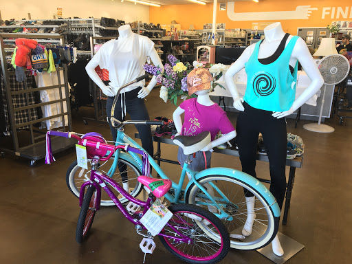 Thrift Store «Goodwill Store & Donation Center», reviews and photos, 5948 Westminster Ave, Westminster, CA 92683, USA