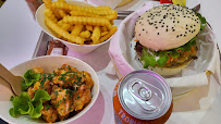 Plats et boissons du Restaurant de hamburgers PUSH Smash Burger - Saint Maur à Paris - n°5