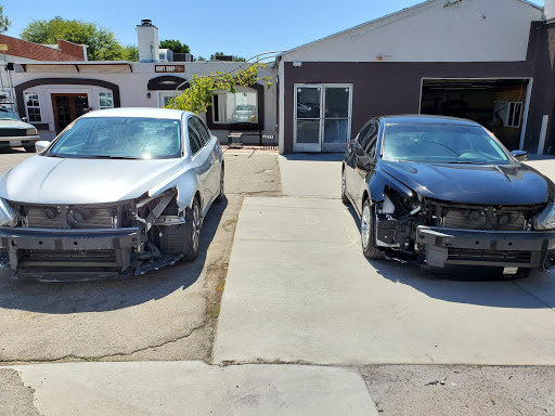 Auto Body Shop «GARYS AUTO COLLISION CENTER», reviews and photos, 24247 Railroad Ave, Newhall, CA 91321, USA