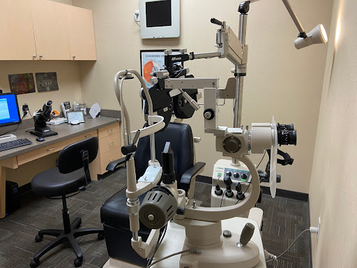 Eye Care Center «Eyeglass World», reviews and photos, 30323 US Hwy 19 N B, Clearwater, FL 33761, USA