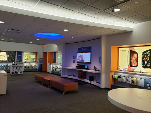Cell Phone Store «AT&T», reviews and photos, 2802 S Interstate Hwy 35 D, New Braunfels, TX 78130, USA