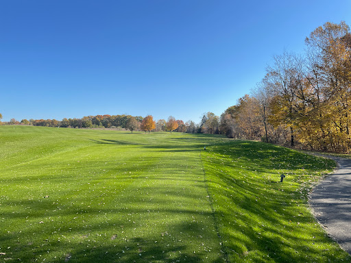 Country Club «Mulberry Hills Country Club», reviews and photos, 3530 Noble Rd, Oxford, MI 48370, USA