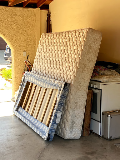 Migos Junk Removal Ventura image