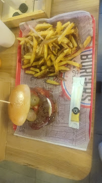Aliment-réconfort du Restauration rapide Burger Oburg'kampf à Paris - n°13