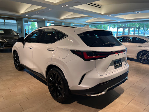 Lexus Dealer «Park Place Lexus Grapevine», reviews and photos, 901 E State Hwy 114, Grapevine, TX 76051, USA