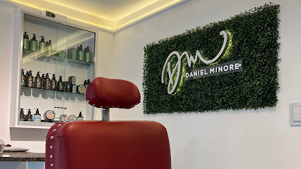 Daniel Minore _ Peluquería & Barbershop