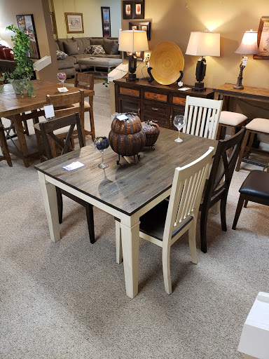 Furniture Store «Broyhill Furniture Showplace», reviews and photos, 345 S Academy Blvd, Colorado Springs, CO 80910, USA