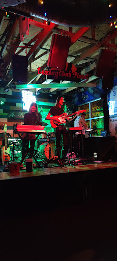 Live Music Bar «Tin Roof», reviews and photos, 303 S Limestone, Lexington, KY 40508, USA
