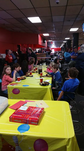 Bowling Alley «AMF Price Lanes Bowling», reviews and photos, 3215 Kirkwood Hwy, Wilmington, DE 19808, USA