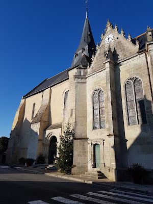 Église Saint-Vincent à Neuvy-le-Roi