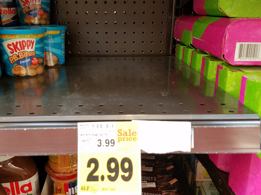 Grocery Store «Ralphs», reviews and photos, 29675 The Old Rd, Castaic, CA 91384, USA