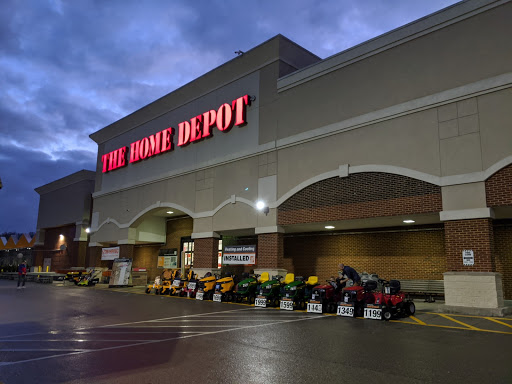The Home Depot, 9361 Kingston Pike, Knoxville, TN 37922, USA, 