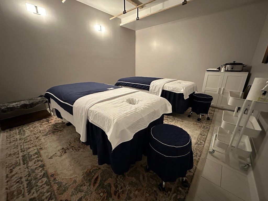 Riverstone Massage 19136
