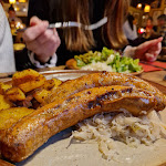 Photo n°2 de l'avis de Nikolaos.n fait le 14/02/2023 à 19:43 sur le  Weinstube Schnitzelbank à Heidelberg