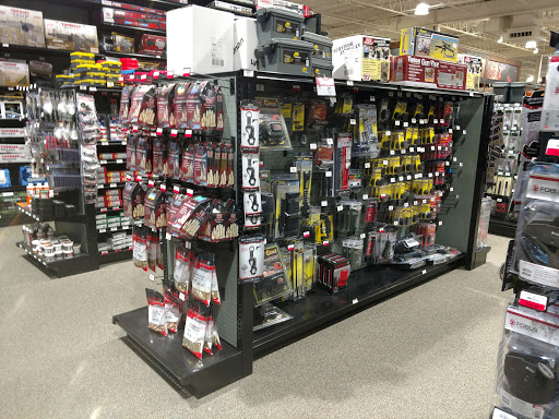 Outdoor Sports Store «Field & Stream», reviews and photos, 870 Walt Whitman Rd Ste B, Melville, NY 11747, USA