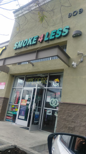 Tobacco Shop «Smoke 4 Less», reviews and photos, 909 S Central Ave, Compton, CA 90220, USA