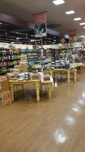 Supermarket «Rouses Market», reviews and photos, 5818 W Main St, Houma, LA 70360, USA