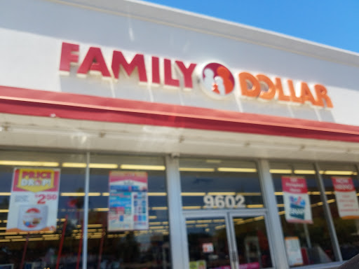 Dollar Store «FAMILY DOLLAR», reviews and photos, 9602 W Van Buren St, Tolleson, AZ 85353, USA