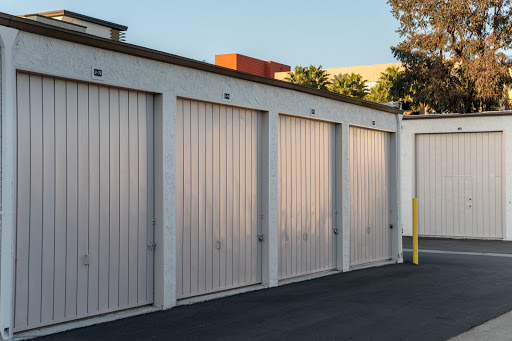 Self-Storage Facility «Storage West», reviews and photos, 2892 Kelvin Ave, Irvine, CA 92614, USA
