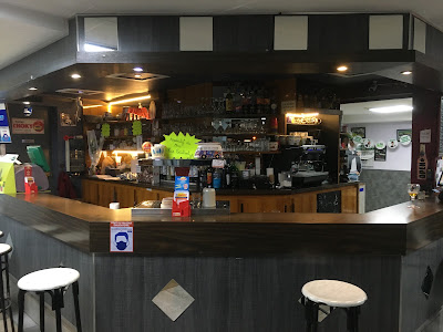 Cafe place d'arme à Canteleu