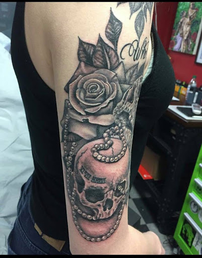 Tattoo Shop «Lucky DeVille Tattoo Co.», reviews and photos, 2333 Niagara Falls Blvd, Amherst, NY 14228, USA