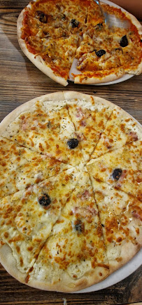 Pizza du Pizzeria Croustifeuille à Orcières - n°16