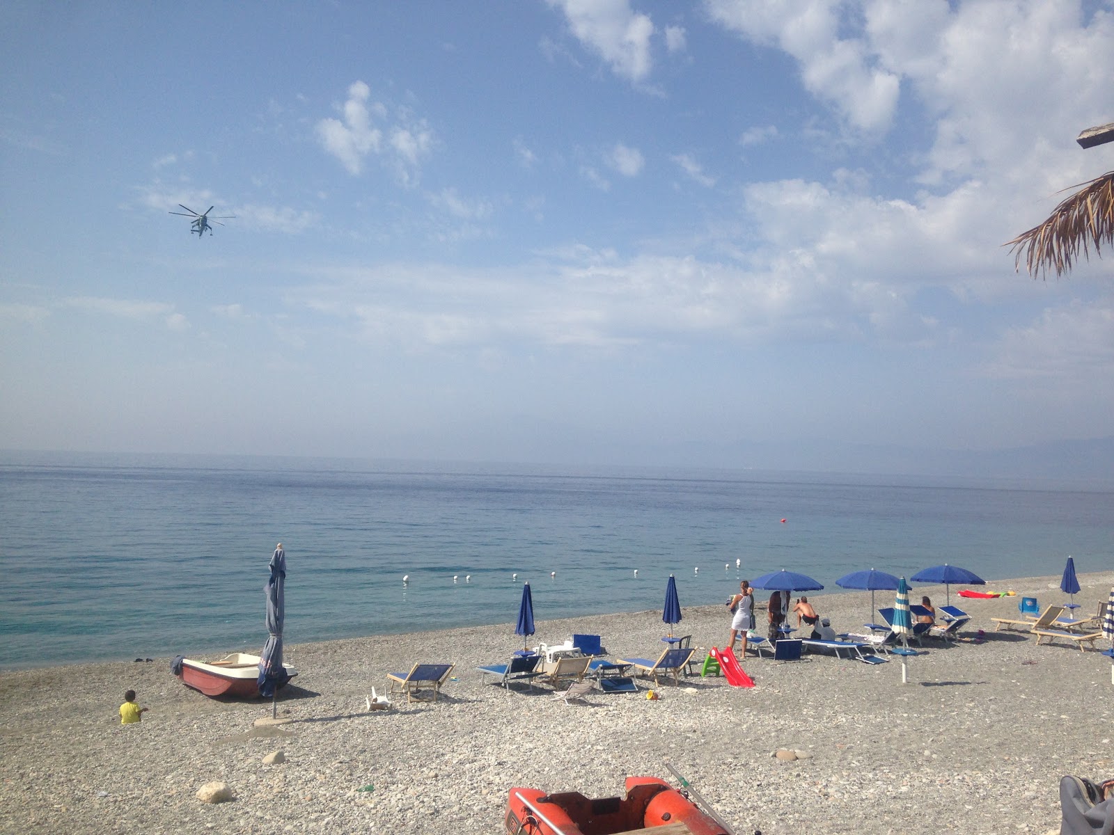 Photo de Spiaggia Fornace - endroit populaire parmi les connaisseurs de la détente