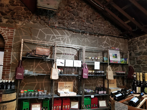 Winery «Brotherhood Winery», reviews and photos, 100 Brotherhood Plaza Dr, Washingtonville, NY 10992, USA