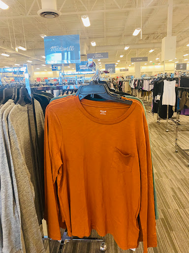 Department Store «Nordstrom Rack Lake Brandon Plaza», reviews and photos, 11201 Causeway Blvd, Brandon, FL 33511, USA