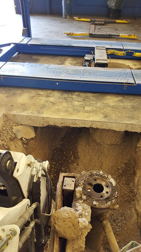 Auto Parts Store «Pep Boys Auto Parts & Service», reviews and photos, 390 Clairton Blvd, Pittsburgh, PA 15236, USA