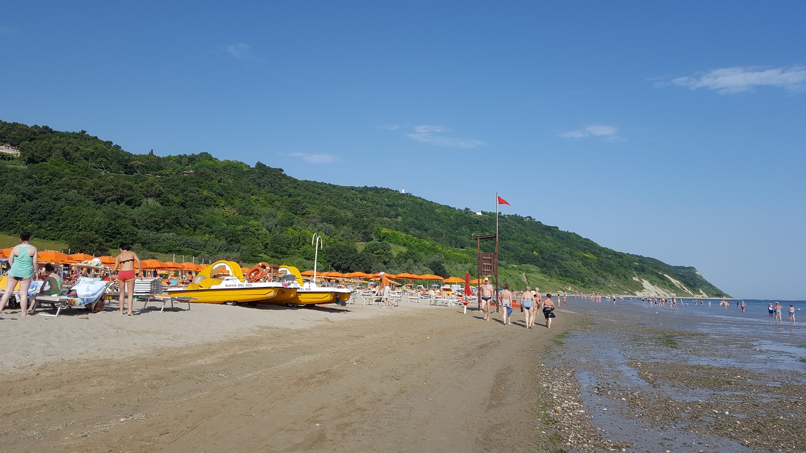 Baia Flaminia Beach'in fotoğrafı biraz temiz temizlik seviyesi ile