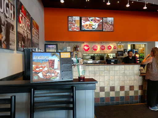 Pizza Restaurant «Round Table Pizza», reviews and photos, 2819 W March Ln, Stockton, CA 95219, USA