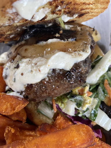 Gastropub «Grind Gastropub & Kona Tiki Bar», reviews and photos, 49 W Granada Blvd, Ormond Beach, FL 32174, USA