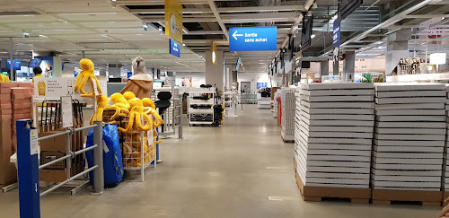 Magasin d'ameublement et de décoration IKEA Rennes Pacé Pacé