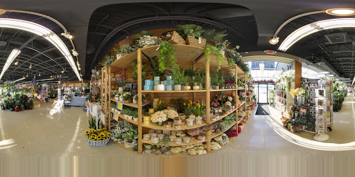 Garden Center «English Gardens», reviews and photos, 6370 Orchard Lake Rd, West Bloomfield Township, MI 48322, USA