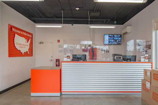 Self-Storage Facility «Public Storage», reviews and photos, 1230 S Capitol St SE, Washington, DC 20003, USA