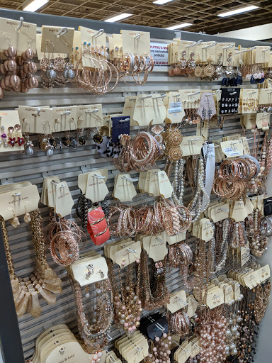 Clothing Store «Burlington Coat Factory», reviews and photos, 500 E Aurora Rd, Macedonia, OH 44056, USA