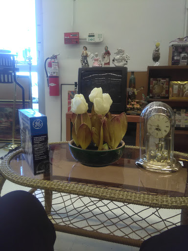 Thrift Store «Valley Thrift Store», reviews and photos, 4301 Dixie Hwy, Fairfield, OH 45014, USA