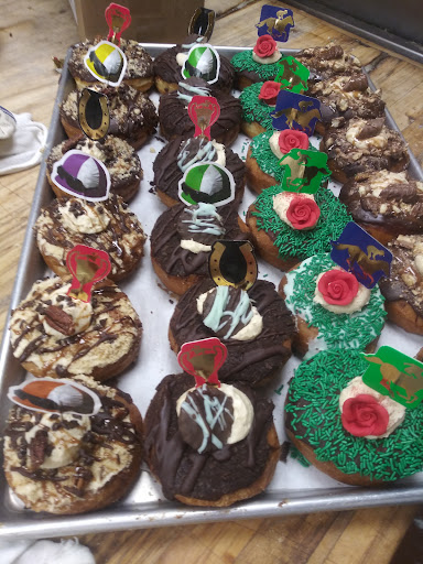 Coffee Shop «Donut King», reviews and photos, 151 Copeland St, Quincy, MA 02169, USA