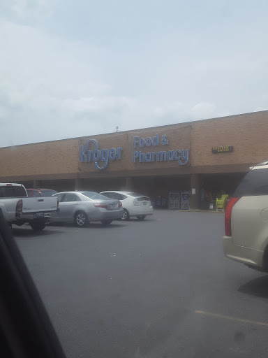 Grocery Store «Kroger», reviews and photos, 1664 E Stone Dr, Kingsport, TN 37660, USA