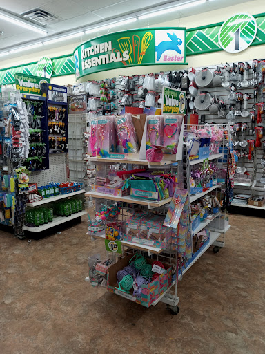 Dollar Store «Dollar Tree», reviews and photos, 1360 Park Manor Blvd, Pittsburgh, PA 15205, USA