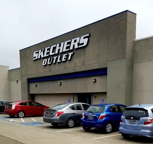 Shoe Store «SKECHERS Factory Outlet», reviews and photos, 5805 Cutting Blvd, El Cerrito, CA 94530, USA