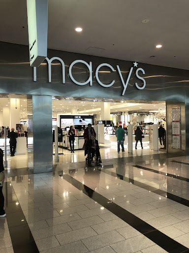 Department Store «Macys», reviews and photos