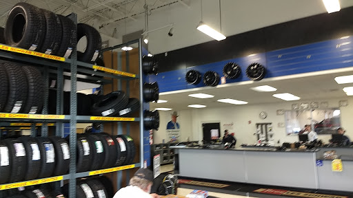 Tire Shop «Les Schwab Tire Center», reviews and photos, 51531 SE 2nd St, Scappoose, OR 97056, USA