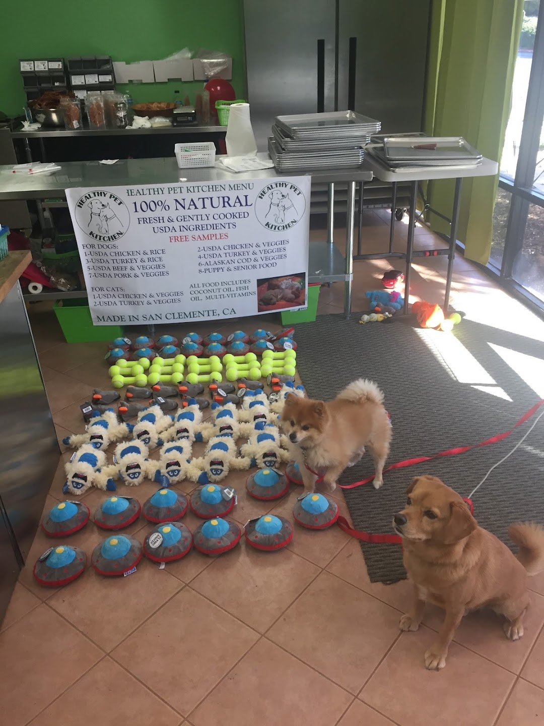 Healthy Pet Kitchen/ Gourmet Pet Food