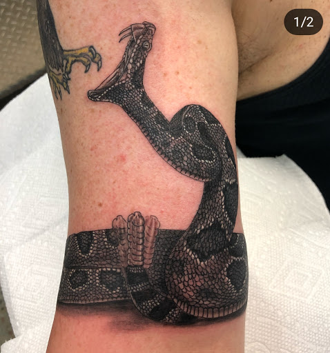 Tattoo Shop «Las Olas Tattoo Company», reviews and photos, 1509 E Las Olas Blvd, Fort Lauderdale, FL 33301, USA