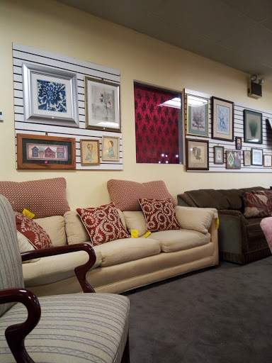 Thrift Store «Sunday Breakfast Penndel Thrift Store», reviews and photos, 71 Bellevue Ave, Penndel, PA 19047, USA