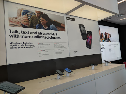 Cell Phone Store «Verizon», reviews and photos, 130 NY-303, West Nyack, NY 10994, USA