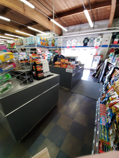 Sporting Goods Store «Big 5 Sporting Goods», reviews and photos, 5725 E Sprague Ave, Spokane, WA 99212, USA